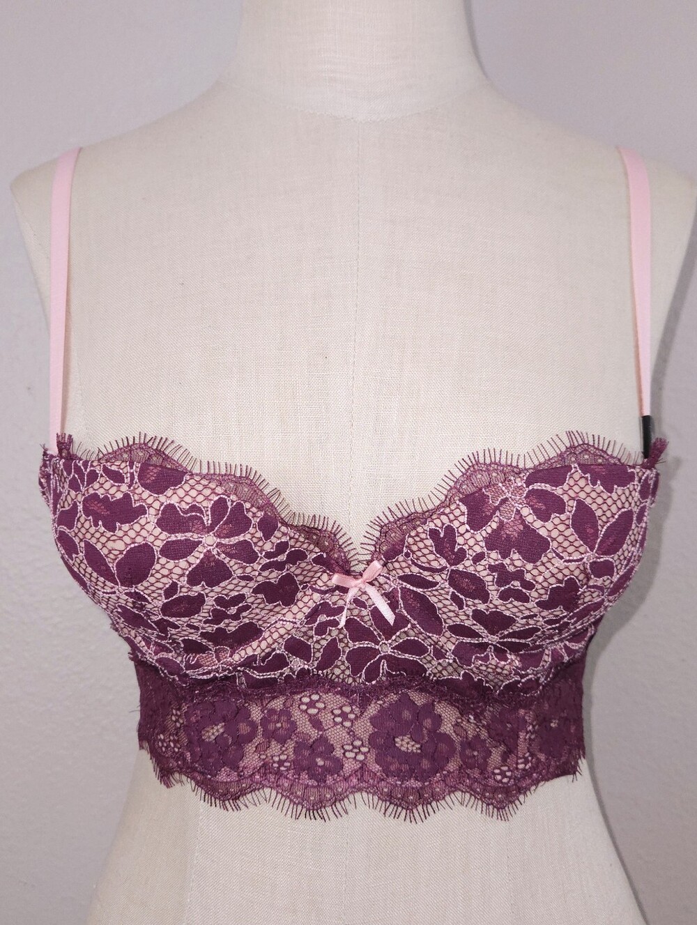 Victoria's Secret Padded Demi Bra 32B Purple Pink Floral Lace Longline